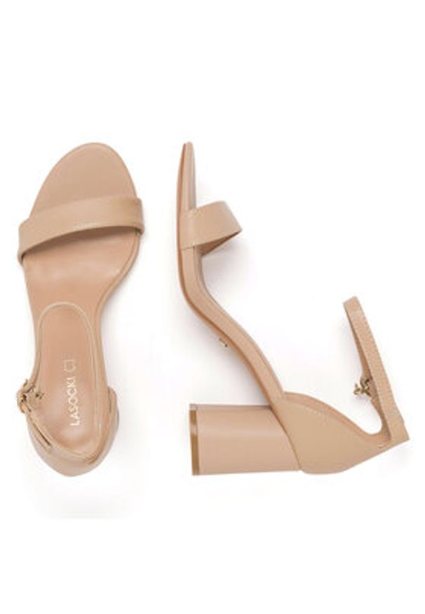 Lasocki Sandały POLT WYL3402-4ZA Beżowy. Kolor: beżowy. Materiał: skóra