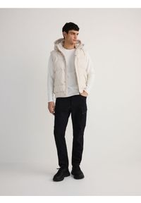 Reserved - Spodnie cargo slim fit - czarny. Kolor: czarny. Materiał: tkanina, bawełna