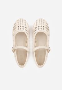 Born2be - Beżowe Balerinki Ozdobione Plecionką i Paskiem Tesenia. Okazja: na co dzień. Zapięcie: pasek. Kolor: beżowy. Materiał: jeans. Wzór: aplikacja. Styl: casual #2