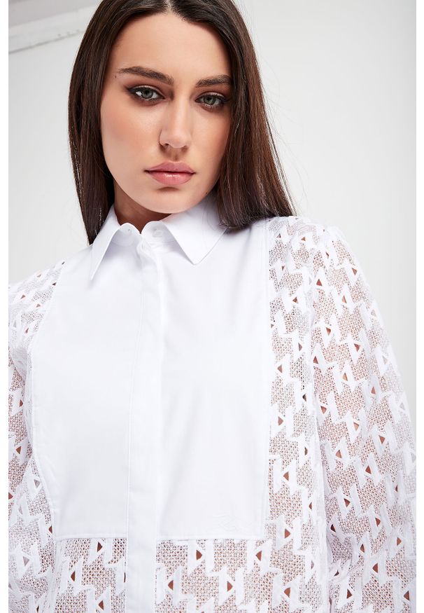 Karl Lagerfeld - KOSZULA KARL LAGERFELD. Typ kołnierza: kołnierzyk klasyczny. Materiał: koronka, tkanina. Wzór: gładki, haft, ażurowy. Styl: klasyczny