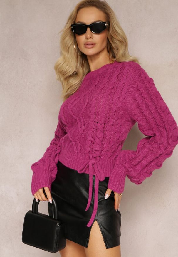 Renee - Ciemnofioletowy Sweter z Ozdobnym Sznurowaniem na Dole i Ściągaczami Miritu. Kolor: fioletowy. Materiał: wiskoza. Wzór: ze splotem