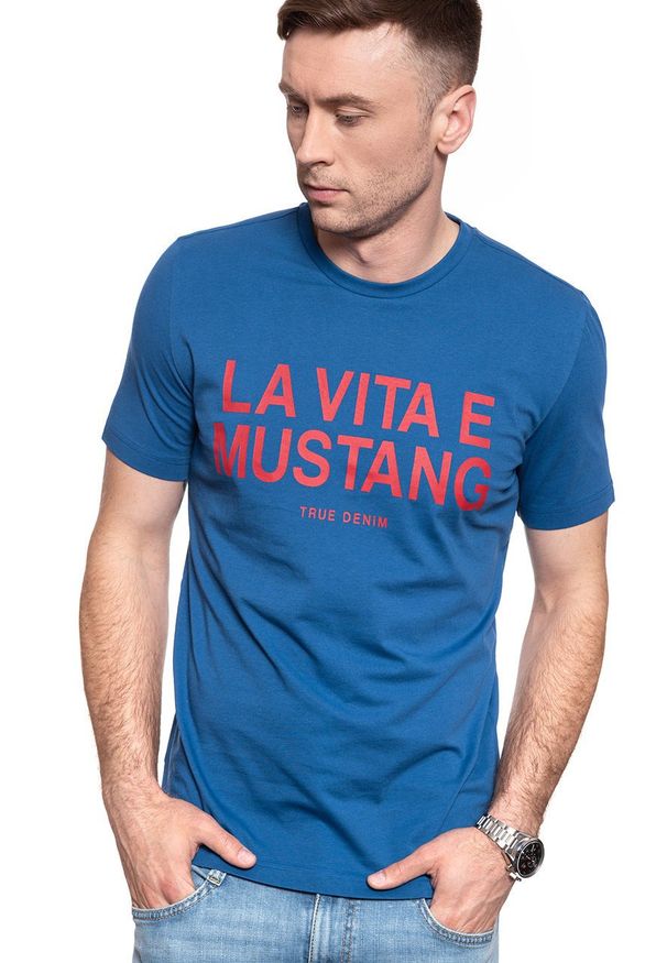 Mustang - MĘSKI T-SHIRT MUSTANG Alex C Print 1009021 5235. Wzór: nadruk