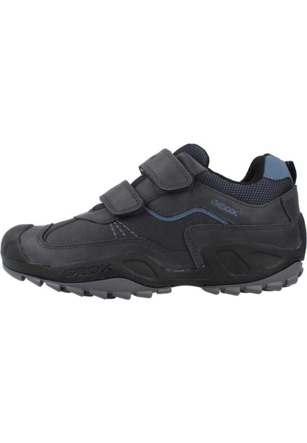 Geox - Buty GEOX J NEW SAVAGE BOY A Szary. Kolor: szary. Materiał: syntetyk, tkanina. Sport: turystyka piesza