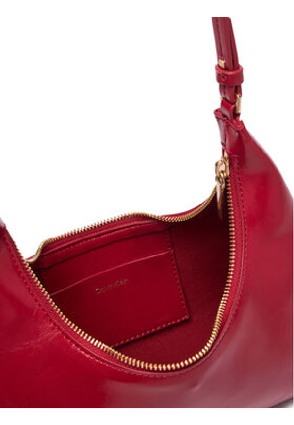 Calvin Klein Torebka Foil Logo Glossy Conv Shoulder B LV04F3737G Bordowy. Kolor: czerwony. Materiał: skórzane