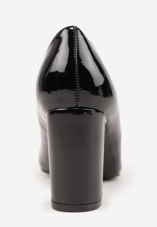 Born2be - Czarne Lakierowane Czółenka na Obcasie ze Skórzaną Wkładką Naorisa. Kolor: czarny. Materiał: skóra, lakier. Obcas: na obcasie. Styl: klasyczny. Wysokość obcasa: średni