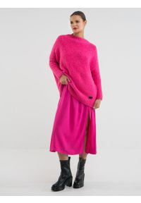 Big-Star - Sukienka damska z wiskozy midi różowa Rene 601. Kolor: różowy. Materiał: wiskoza. Długość rękawa: długi rękaw. Styl: klasyczny, elegancki. Długość: midi #6