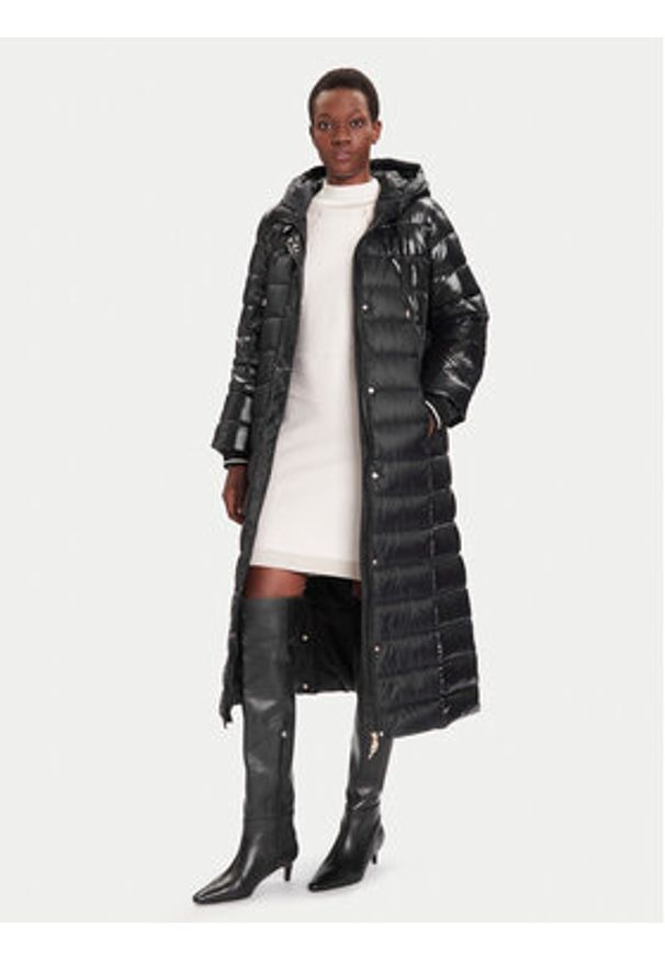 Liu Jo Sport Kurtka puchowa TF5002 T9804 Czarny Regular Fit. Kolor: czarny. Materiał: syntetyk. Styl: sportowy