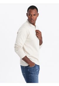 Ombre Clothing - Longsleeve męski polo z zapinanym na zamek kołnierzykiem – kremowy V3 - Rozmiar: M. Typ kołnierza: polo. Kolor: niebieski. Materiał: bawełna, skóra, materiał, dzianina. Długość rękawa: długi rękaw. Wzór: aplikacja. Styl: sportowy, elegancki #4