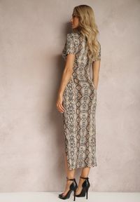 Renee - Brązowa Sukienka Bodycon z Kopertowym Dekoltem Rozcięciem i Subtelnym Drapowaniem Zaleatie. Okazja: na co dzień. Typ kołnierza: dekolt kopertowy. Kolor: brązowy. Typ sukienki: kopertowe, bodycon. Styl: casual #4