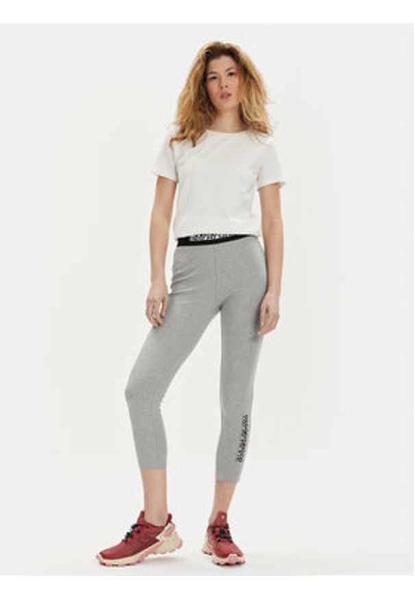 Napapijri Legginsy M-Box NP0A4GKT Szary Slim Fit. Kolor: szary. Materiał: bawełna
