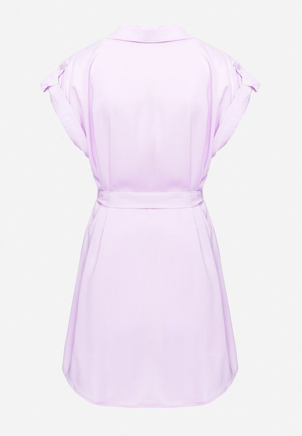 Born2be - Jasnofioletowa Koszulowa Sukienka o Rozkloszowanym Kroju z Paskiem w Talii Vikiana. Okazja: na spotkanie biznesowe. Kolor: fioletowy. Długość rękawa: krótki rękaw. Typ sukienki: koszulowe. Styl: elegancki, biznesowy