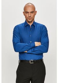 Calvin Klein - Koszula bawełniana. Okazja: na co dzień. Typ kołnierza: kołnierzyk klasyczny. Kolor: niebieski. Materiał: bawełna. Długość rękawa: długi rękaw. Długość: długie. Styl: elegancki, casual, klasyczny #4