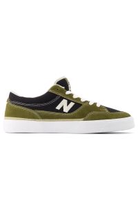 Buty męskie New Balance Numeric NM417LBN – zielone. Kolor: zielony. Materiał: materiał, syntetyk, dresówka, guma. Szerokość cholewki: normalna. Wzór: nadruk