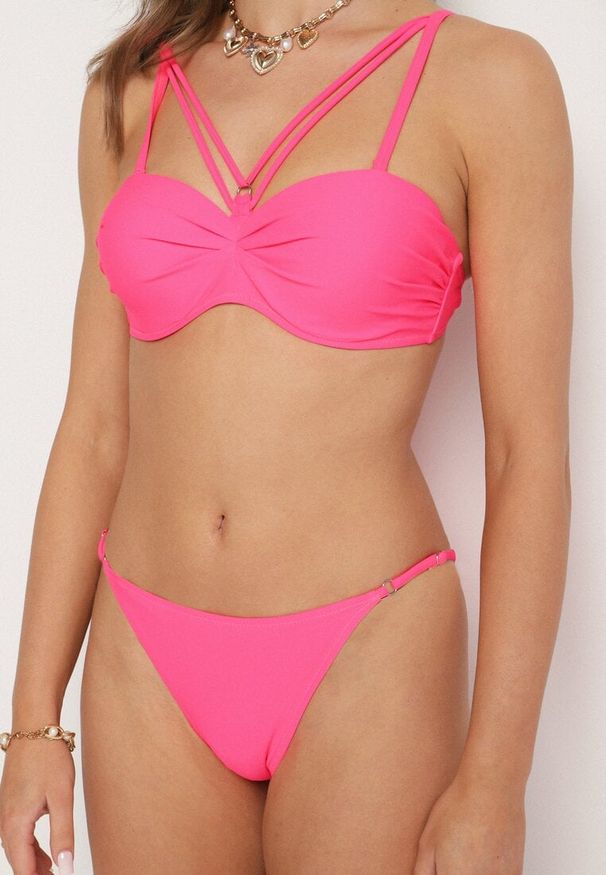 Born2be - Różowe Bikini Biustonosz z Ozdobnymi Paskami i Figi Fadeleine. Kolor: różowy