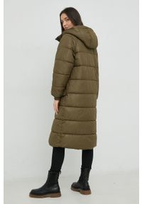 Vero Moda kurtka damska kolor zielony zimowa. Okazja: na co dzień. Kolor: zielony. Materiał: poliester. Sezon: zima. Styl: casual #4