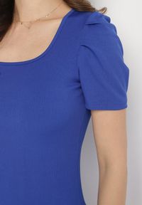 Born2be - Niebieska Sukienka o Dopasowanym Kroju z Bufiastymi Rękawami Aravitia. Okazja: na co dzień. Kolor: niebieski. Typ sukienki: proste, dopasowane. Styl: casual #6