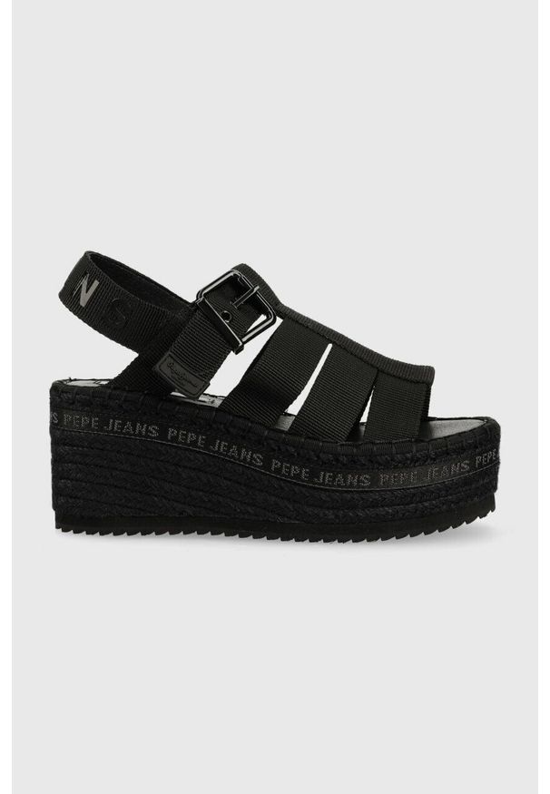 Pepe Jeans sandały WITNEY damskie kolor czarny na koturnie PLS90577. Zapięcie: klamry. Kolor: czarny. Materiał: materiał, guma. Wzór: gładki. Obcas: na koturnie