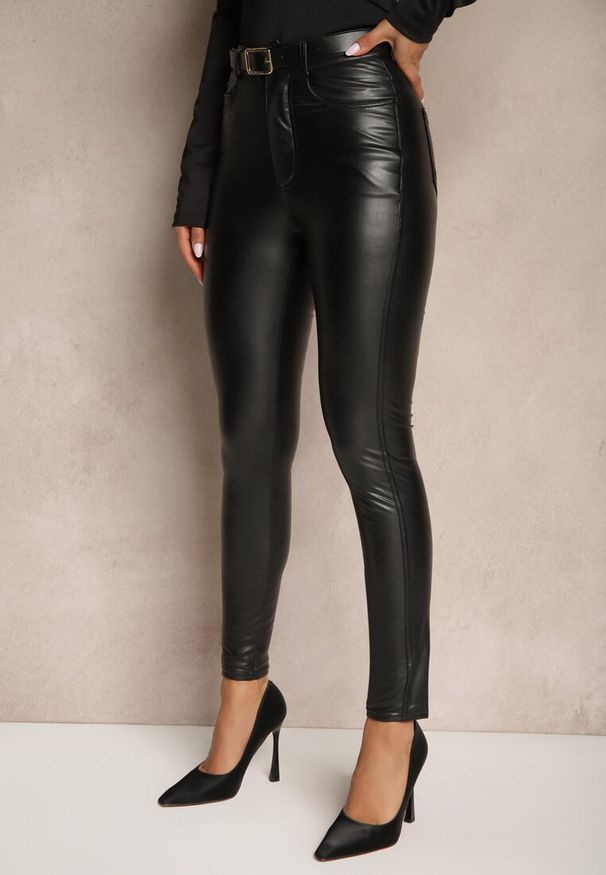 Renee - Czarne Spodnie o Kroju Skinny z Ekoskóry Zorlemi. Okazja: na co dzień. Stan: podwyższony. Kolor: czarny. Materiał: koronka. Sezon: zima. Styl: casual, elegancki