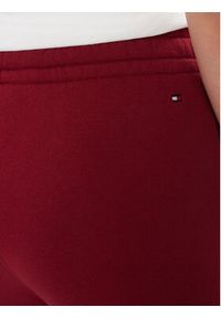 TOMMY HILFIGER - Tommy Hilfiger Spodnie dresowe Imd Modern WW0WW40854 Czerwony Regular Fit. Kolor: czerwony. Materiał: bawełna, syntetyk #5