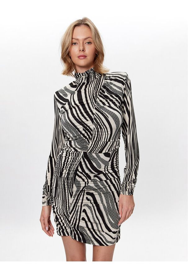 GESTUZ - Gestuz Sukienka codzienna Oda 10906613 Czarny Slim Fit. Okazja: na co dzień. Kolor: czarny. Materiał: wiskoza. Typ sukienki: proste. Styl: wizytowy, casual