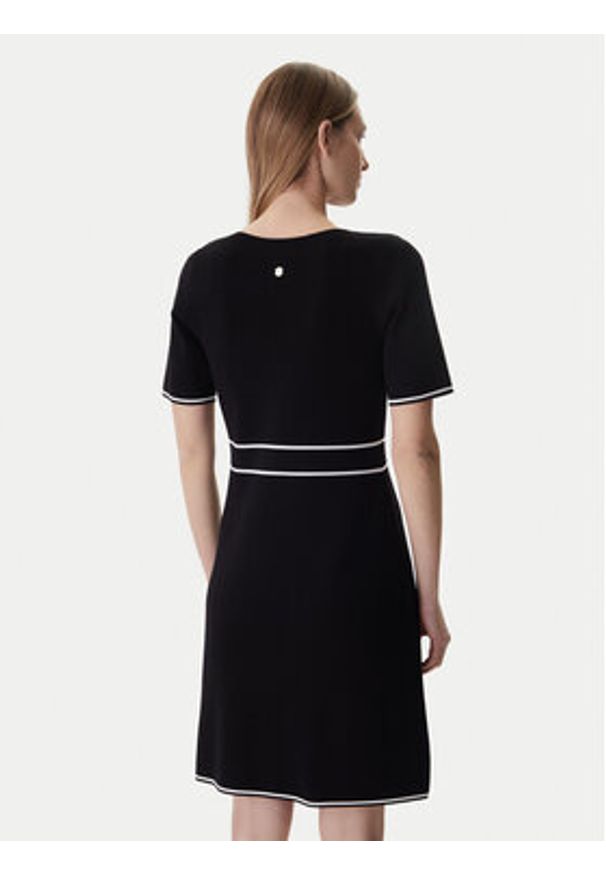 JOOP! Sukienka dzianinowa Kirla 10018002 Czarny Regular Fit. Kolor: czarny. Materiał: wiskoza