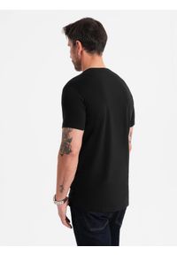 Ombre Clothing - Klasyczny T-shirt męski bawełniany BASIC - czarny V1. Okazja: na co dzień. Kolor: czarny. Materiał: bawełna. Styl: klasyczny #6