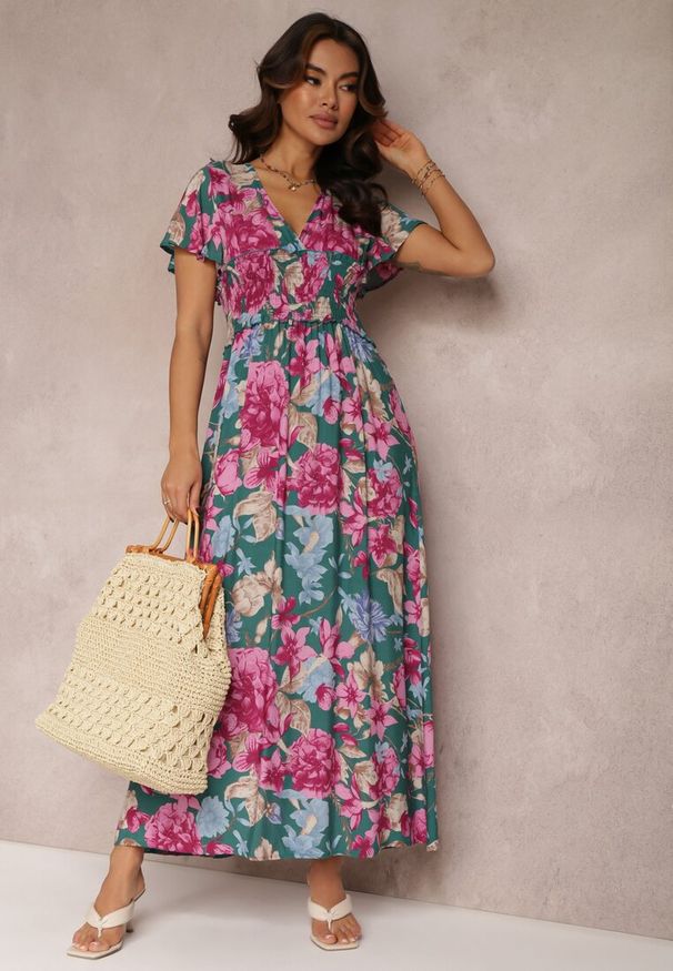 Renee - Zielona Sukienka z Szeroką Gumką w Talii w Kwiaty Shathi. Typ kołnierza: dekolt kopertowy. Kolor: zielony. Materiał: wiskoza. Wzór: kwiaty. Typ sukienki: kopertowe. Długość: maxi