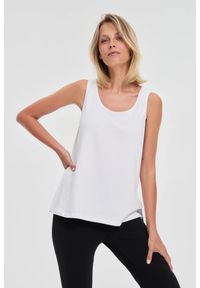 MOODO - Top z bawełny biały. Kolor: biały. Materiał: bawełna