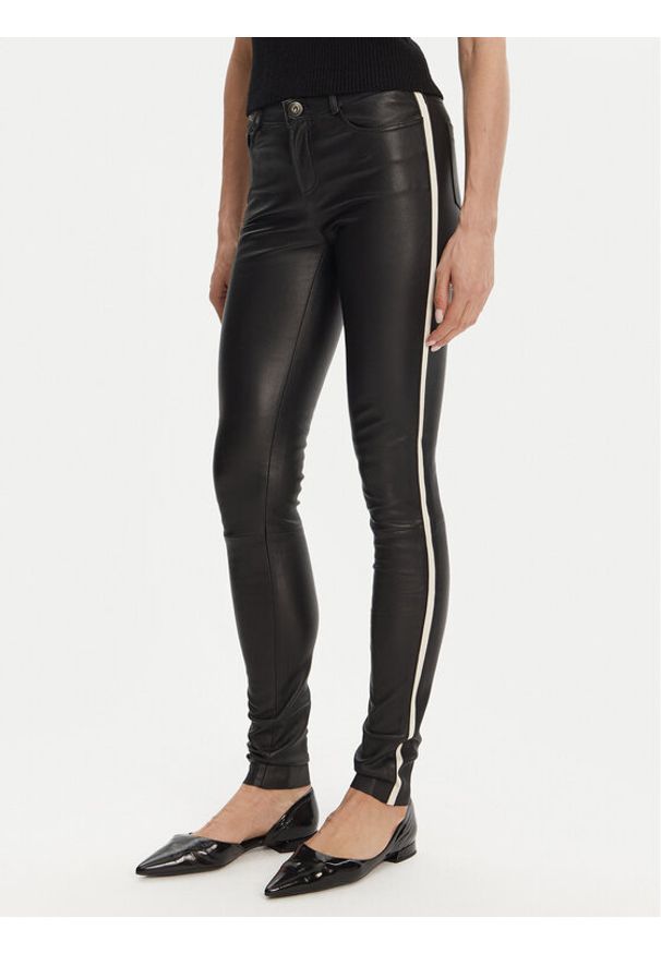 Serge Pariente Spodnie skórzane Sexy Stretch Thin Strip Czarny Slim Fit. Kolor: czarny. Materiał: skóra
