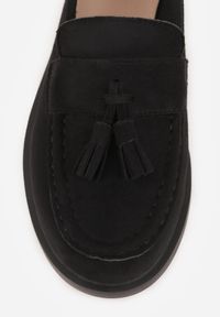 Born2be - Czarne Mokasyny VICES ze Skórzaną Wkładką i Frędzlami Leuconisse. Okazja: na co dzień. Kolor: czarny. Materiał: skóra. Wzór: aplikacja. Styl: casual, elegancki #2