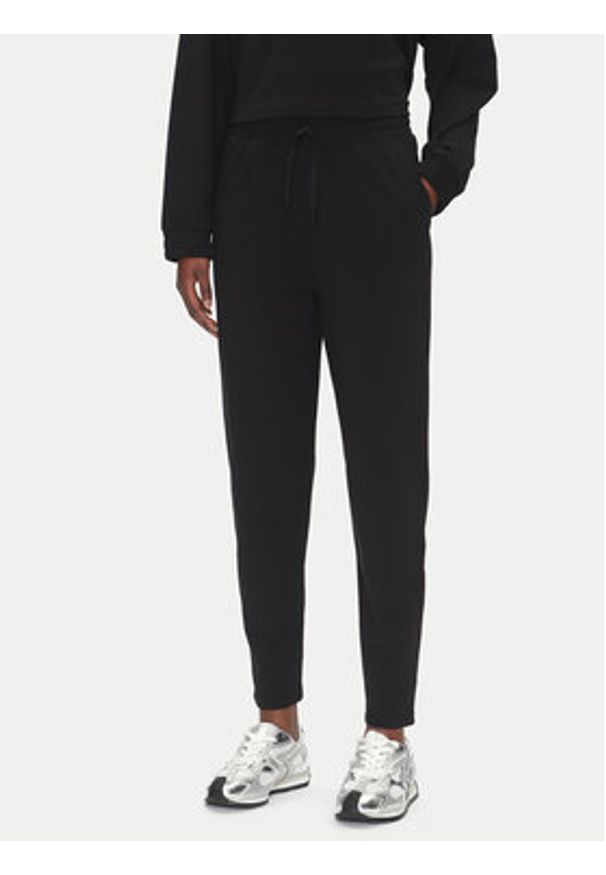 EA7 Emporio Armani Dres 7W000122 AF12502 UC001 Czarny Regular Fit. Kolor: czarny. Materiał: bawełna