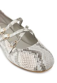 Guess Baleriny FLTKAL PEL02 Szary. Kolor: szary. Materiał: skóra #2