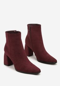 Renee - Bordowe Botki na Słupku w Klasycznym Stylu Fesorra. Okazja: na co dzień. Kolor: czerwony. Materiał: jeans. Obcas: na słupku. Styl: klasyczny #4