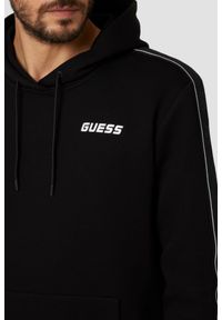 Guess - GUESS Czarna męska bluza z lampasami Mickey, Rozmiar L. Okazja: na co dzień. Kolor: czarny. Materiał: materiał, bawełna, poliester. Styl: elegancki, sportowy, casual #4