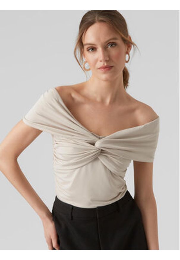 Vero Moda Bluzka 10296078 Écru Regular Fit. Materiał: syntetyk