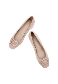 Różowe Czółenka Tamaris Eleganckie Obuwie Damskie. Okazja: na co dzień, na spotkanie biznesowe. Zapięcie: klamry. Kolor: różowy. Materiał: zamsz. Obcas: na obcasie. Styl: elegancki. Wysokość obcasa: średni #4