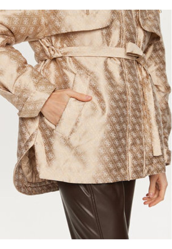 Guess Parka W4BL35 WFIR2 Beżowy Regular Fit. Kolor: beżowy. Materiał: syntetyk