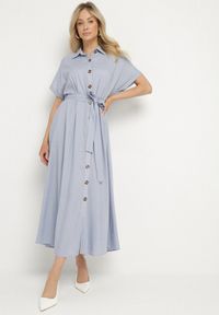 Born2be - Niebieska Koszulowa Sukienka z Lnem Wiskozą i Paskiem Lenaviel. Okazja: na co dzień. Kolor: niebieski. Materiał: len, wiskoza. Typ sukienki: koszulowe. Styl: casual, klasyczny #1