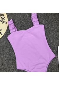 Intica - Strój kąpielowy z ozdobnymi ramiączkami na plażę i basen Berny. Kolor: żółty. Materiał: materiał. Wzór: aplikacja #11