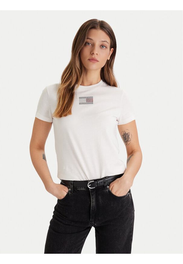 Tommy Jeans T-Shirt Party Flag DW0DW21965 Écru Regular Fit. Materiał: bawełna