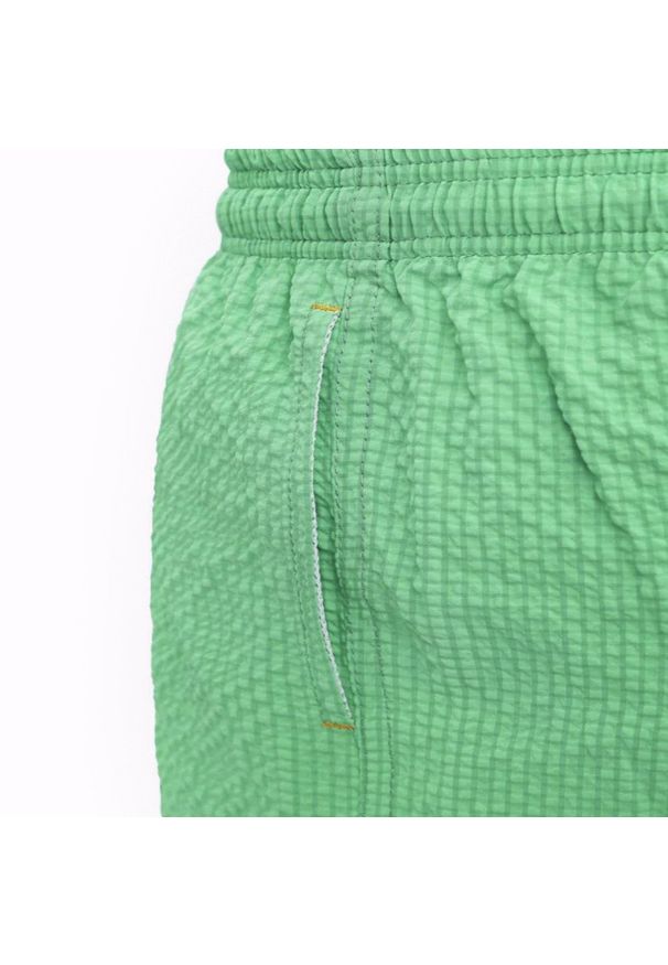 Pako Jeans - Luźne Spodenki Kąpielowe (Plażowe) - PAKO JEANS - Zielone. Kolor: zielony. Materiał: poliester. Wzór: napisy