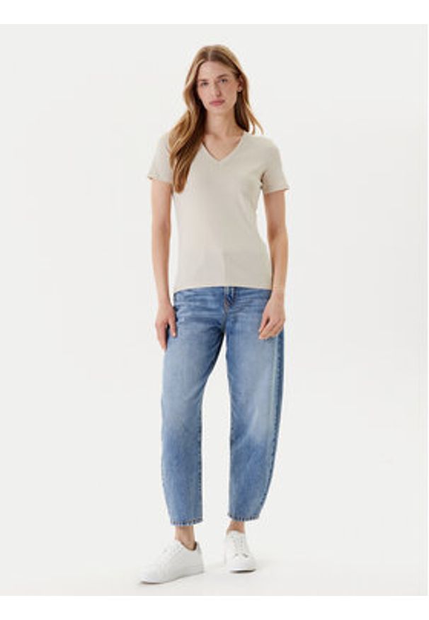 United Colors of Benetton - United Colors Of Benetton T-Shirt 3GA2E4230 Beżowy Regular Fit. Kolor: beżowy. Materiał: bawełna