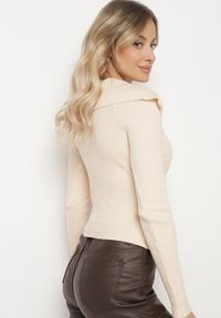 Born2be - Jasnobeżowy Dopasowany Kardigan w Prążki Zapinany na Suwak z Szerokim Kołnierzem Zinleina. Okazja: do pracy, na co dzień. Kolor: beżowy. Materiał: jeans. Wzór: prążki. Styl: elegancki, casual #3