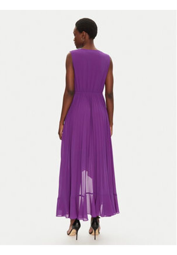 Morgan Sukienka koktajlowa 251-ROSYTA M Fioletowy Regular Fit. Kolor: fioletowy. Materiał: syntetyk. Styl: wizytowy