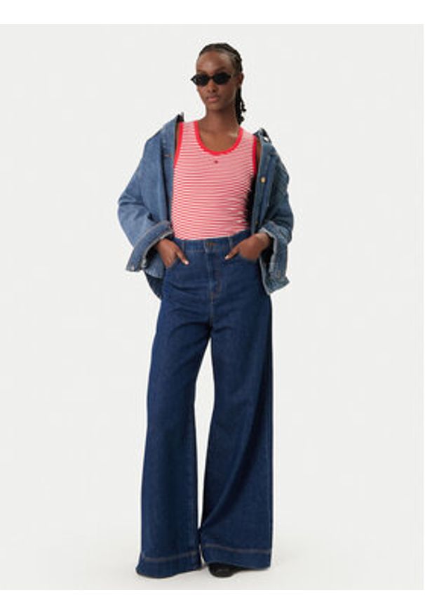 Tommy Jeans Top Essential DW0DW20673 Czerwony Slim Fit. Kolor: czerwony. Materiał: bawełna