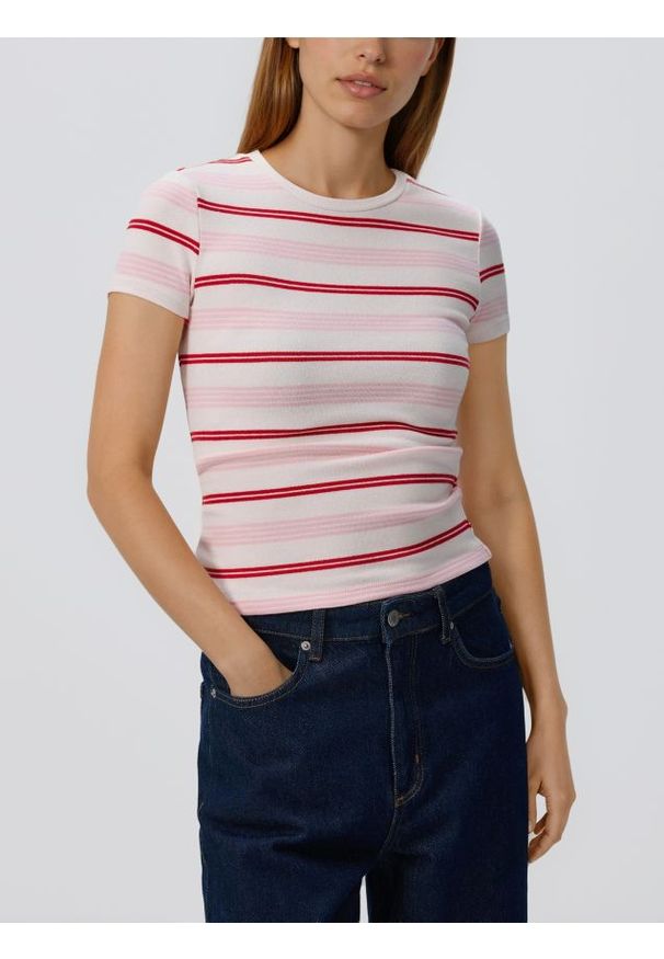 Reserved - T-shirt w paski - wielobarwny. Materiał: dzianina, bawełna. Wzór: paski