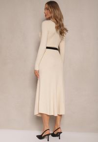 Renee - Beżowa Dzianinowa Sukienka z Eleganckim Paskiem i Dodatkiem Wełny Nirillia. Okazja: na co dzień. Kolor: beżowy. Materiał: wełna, dzianina. Długość rękawa: długi rękaw. Wzór: aplikacja. Typ sukienki: proste, dopasowane. Styl: elegancki