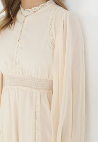 Born2be - Beżowa Elegancka Sukienka Midi z Gumkami w Pasie i Ażurowymi Wstawkami Rouxia. Kolor: beżowy. Wzór: ażurowy. Styl: elegancki. Długość: midi #2