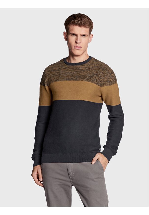 Blend Sweter 20714636 Kolorowy Regular Fit. Materiał: bawełna. Wzór: kolorowy