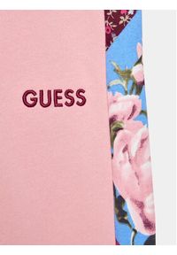 Guess Spodnie dresowe J3BQ18 KAX73 Różowy Regular Fit. Kolor: różowy. Materiał: bawełna
